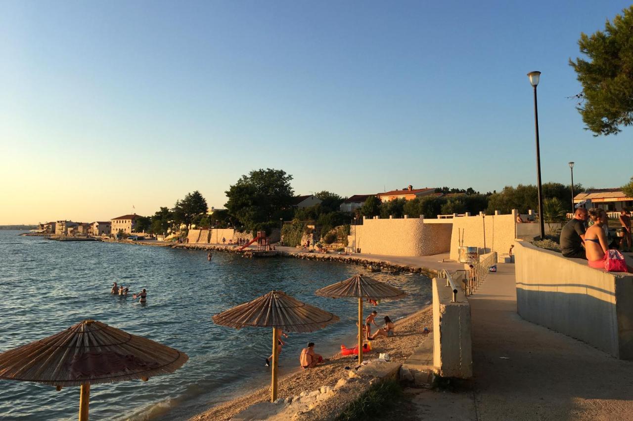 Apartments And Rooms By The Sea Bibinje, Zadar - 6199 ภายนอก รูปภาพ