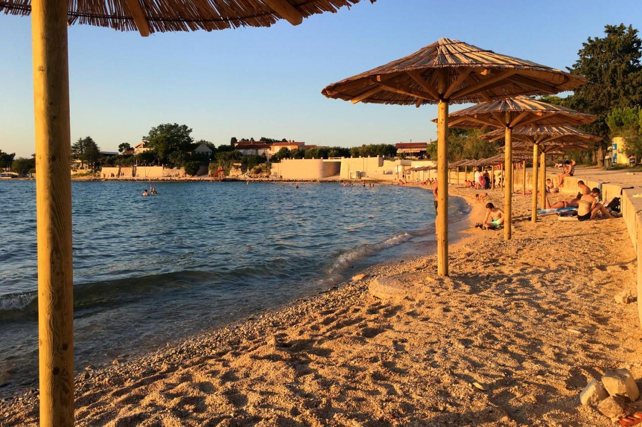 Apartments And Rooms By The Sea Bibinje, Zadar - 6199 ภายนอก รูปภาพ