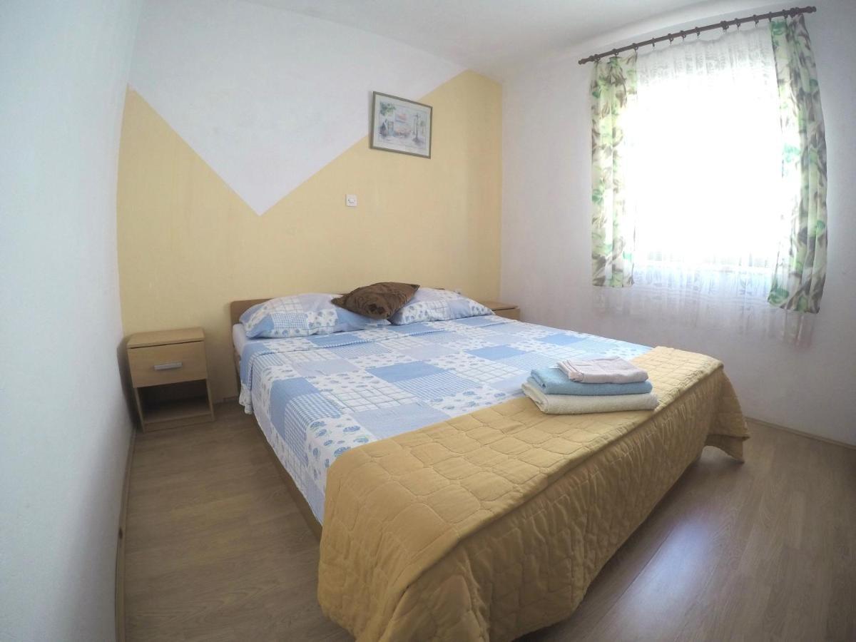 Apartments And Rooms By The Sea Bibinje, Zadar - 6199 ภายนอก รูปภาพ