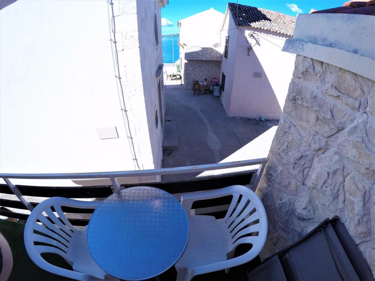Apartments And Rooms By The Sea Bibinje, Zadar - 6199 ภายนอก รูปภาพ