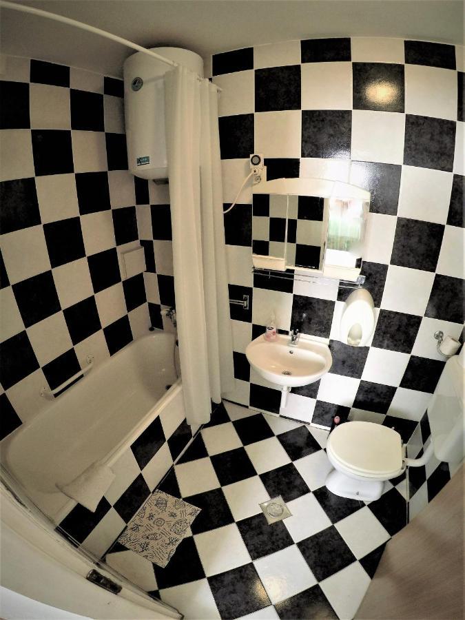 Apartments And Rooms By The Sea Bibinje, Zadar - 6199 ภายนอก รูปภาพ